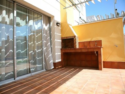 caravan Relaxing Family Beach Home - Outdoor photo 7