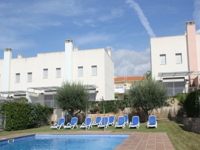 caravan Relaxing Family Beach Home - Outdoor photo 14