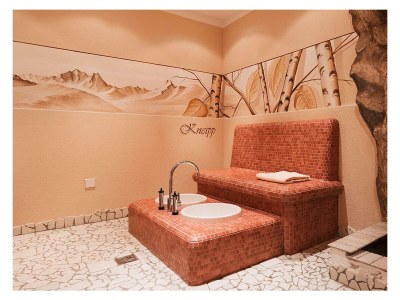 Holiday room "FAMILIENZIMMER" mit Dusche, WC - Outdoor photo 9