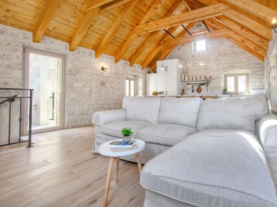 Holiday house Stone House Trogir - Features photo 12