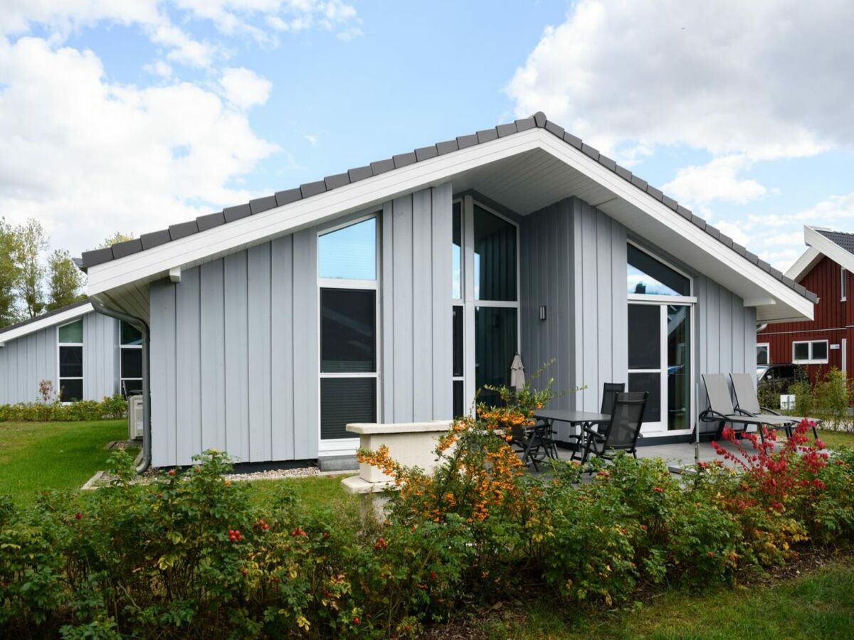 Holiday house Ferienhaus mit Sauna im Ferienpark Mirow
