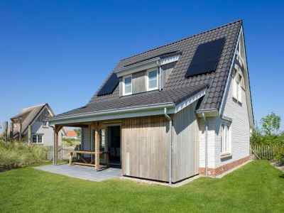 Holiday park Villa in Nieuwvliet nahe Strand in Nieuwvliet - Holiday park