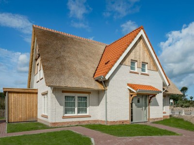 Holiday park Villa in Nieuwvliet-Bad am Strand in Nieuwvliet - Holiday park