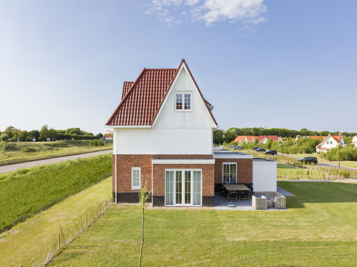 Holiday park Villa in Cadzand-Bad near North Sea Coast - Outdoor photo 3