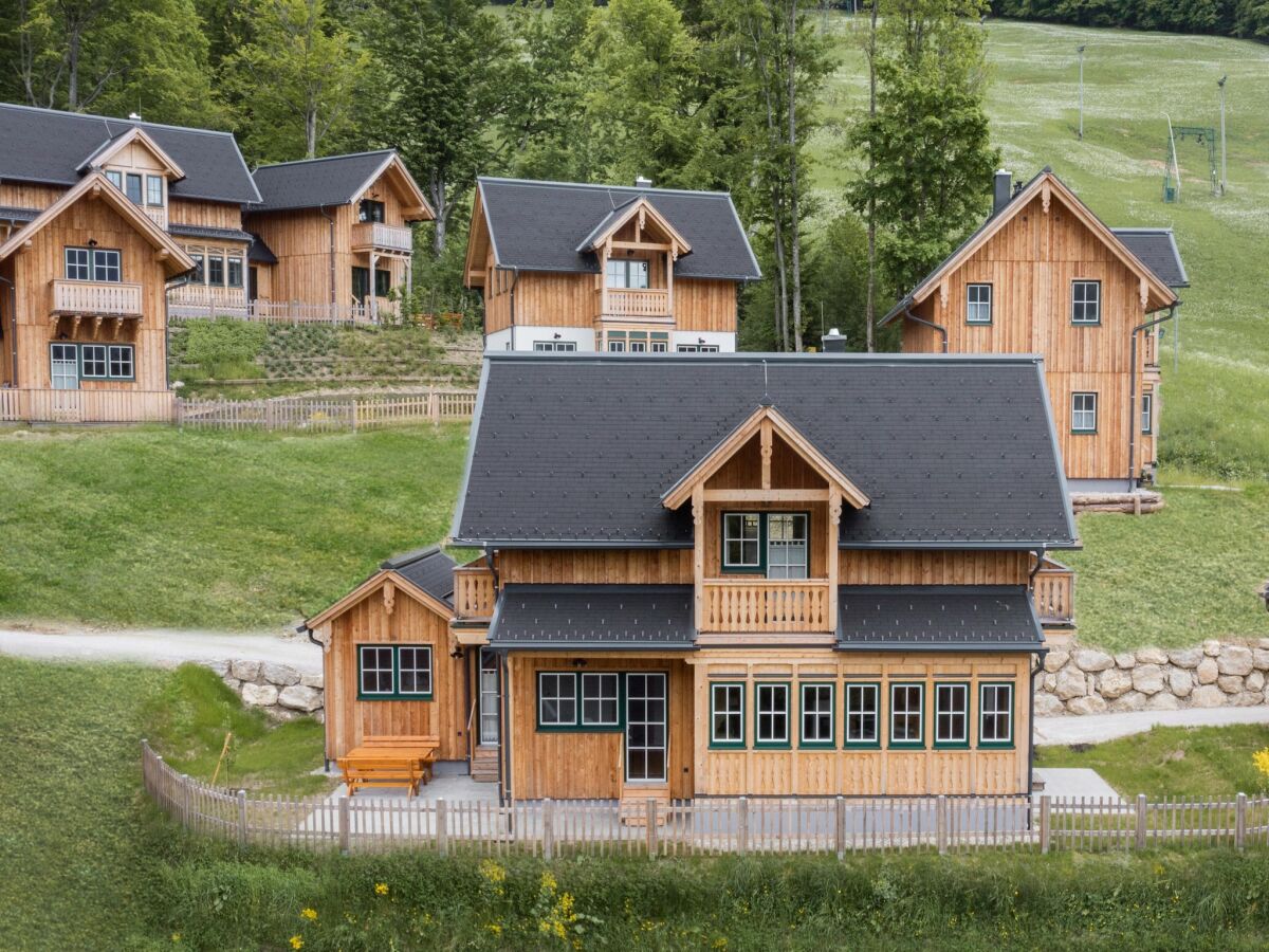 Holiday house Chalet near Lake Grundlsee & Ski Lift - Outdoor photo 2