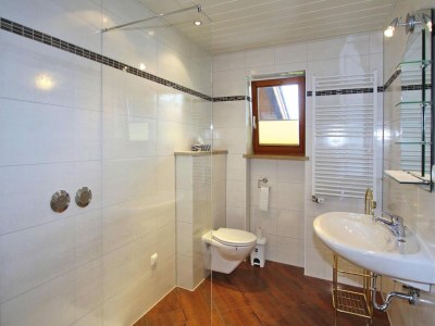 Apartment Ferienwohnung mit Balkon in der Nähe des - Features photo 4