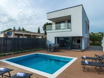 Villa Villa Tuta with heated pool - Outdoor photo 10