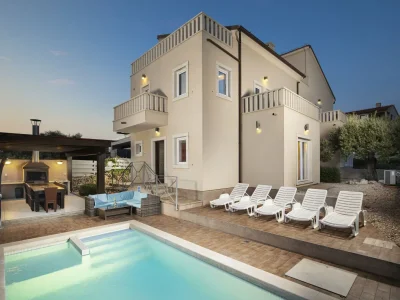 Villa Castagna in Premantura - Villa