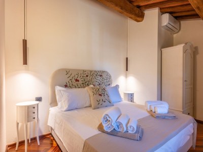 Holiday house Villa in Tuscany with Pool and Olive Grove - Features photo 23