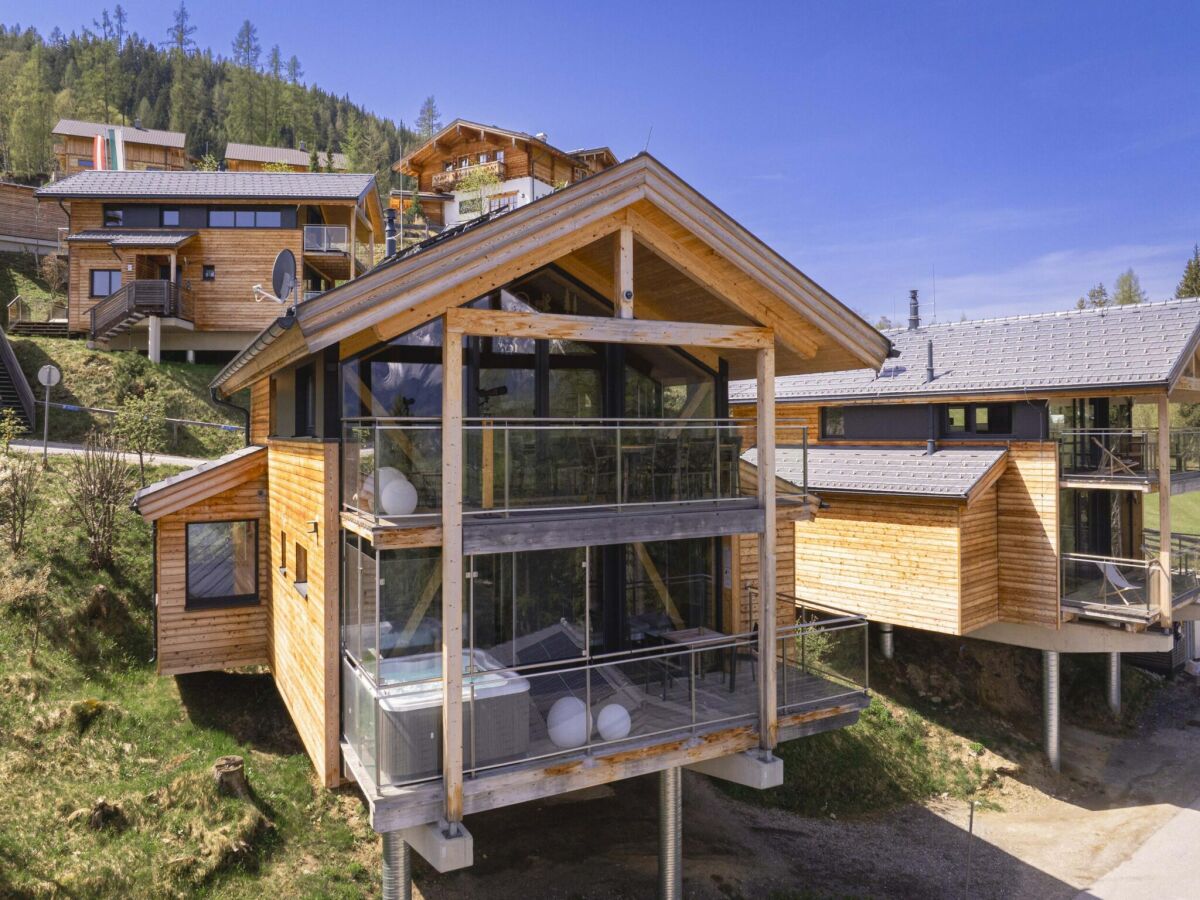 Holiday park Appealing chalet with sauna