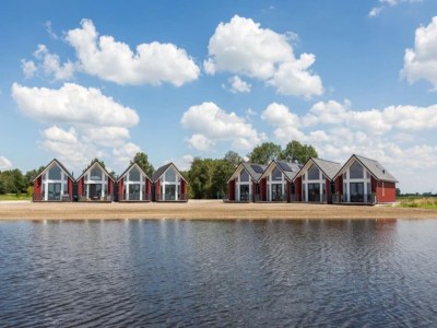 Holiday park Ferienhaus mit Garten in der Nähe von Tjeukermeer - Outdoor photo 3