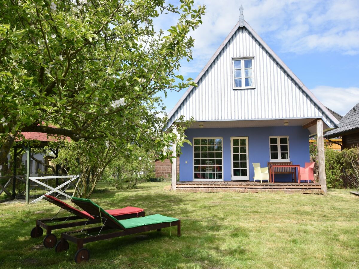 Holiday house Idyllisches Ferienhaus mit Terrasse in Rerik