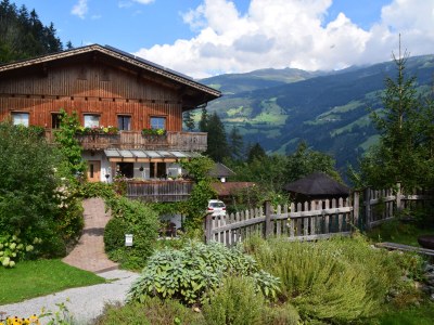Holiday apartment Reutl in Zellberg - Holiday apartment