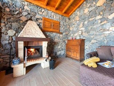 Cottage Holiday Home in Tenerife with Private Garden - Features photo 27