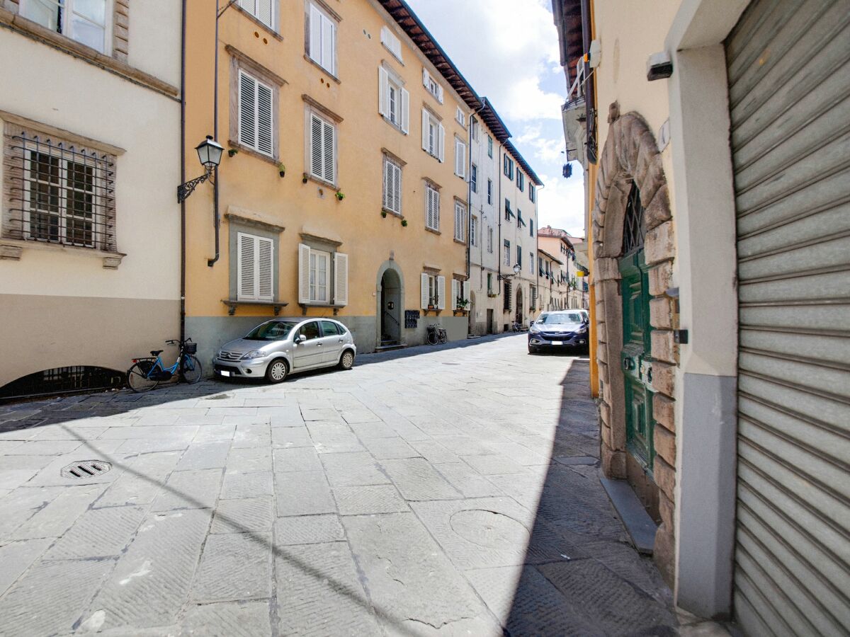 Cottage Mansion in Lucca near Via Fillungo - Outdoor photo 4