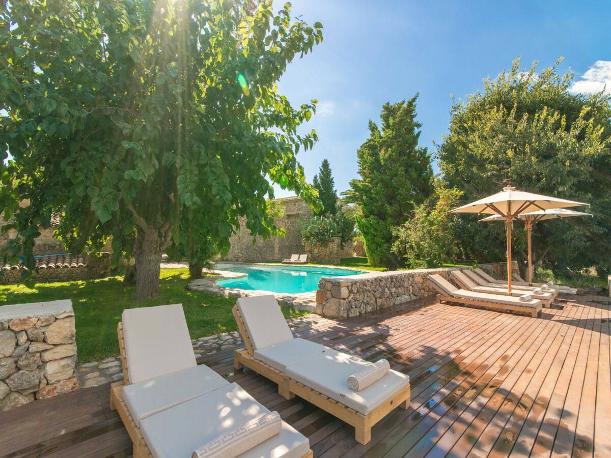 Holiday house Es Rafal with Mountain Views
