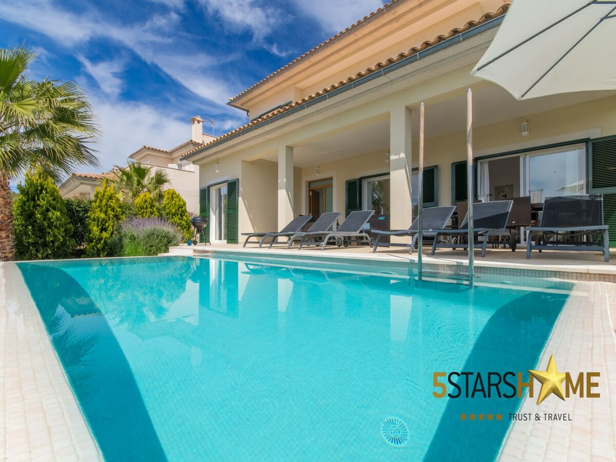 Villa Mar 1 Family Villa near Beach