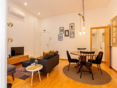 Apartment 2 Bedroom Apartment in Oporto - Apartment