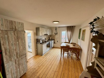 Apartment Riverside Retreat with Comfort - Features photo 13