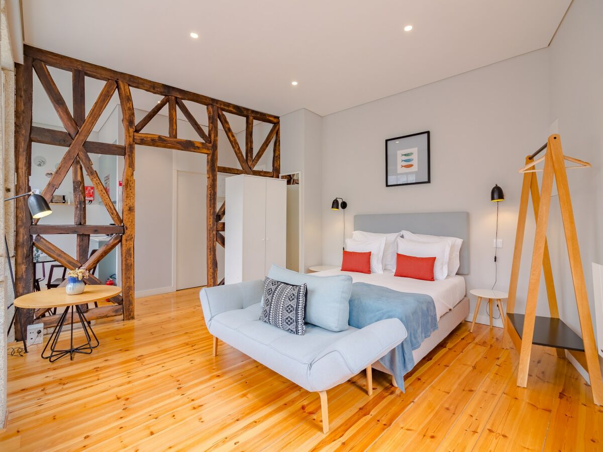 Apartment City-center apartment with modern comforts
