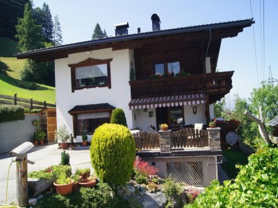 Apartment Holiday apartment near ski area in Erste Ferienregion - Apartment