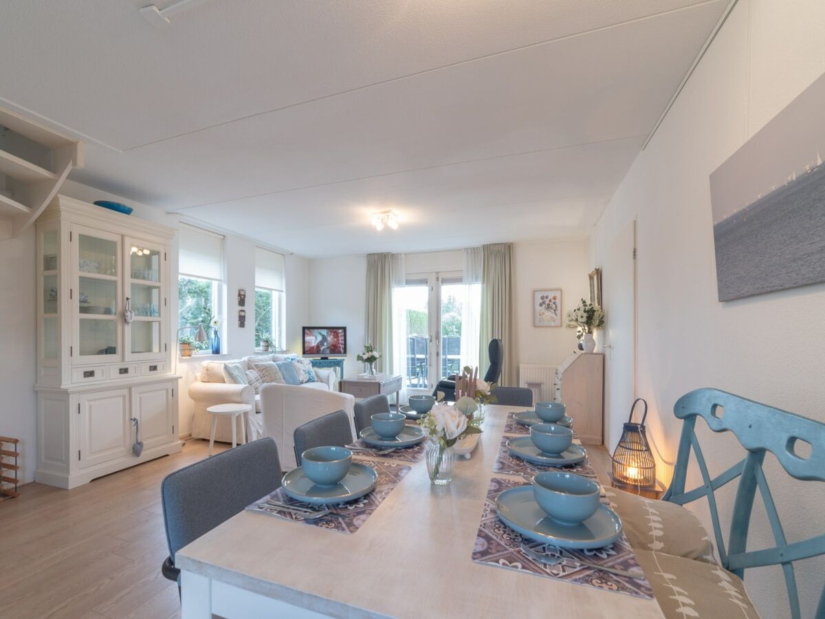 Holiday park Holiday Home in Quiet Dutch Park for Families - Features photo 5