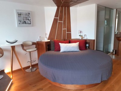 Apartment Deluxe Apartment mit Luxuswanne, Hallenbad, Sauna - Features photo 11