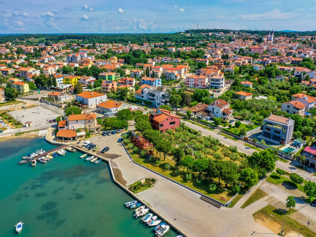 Apartment Charming apartment in Medulin with sea view - Outdoor photo 4