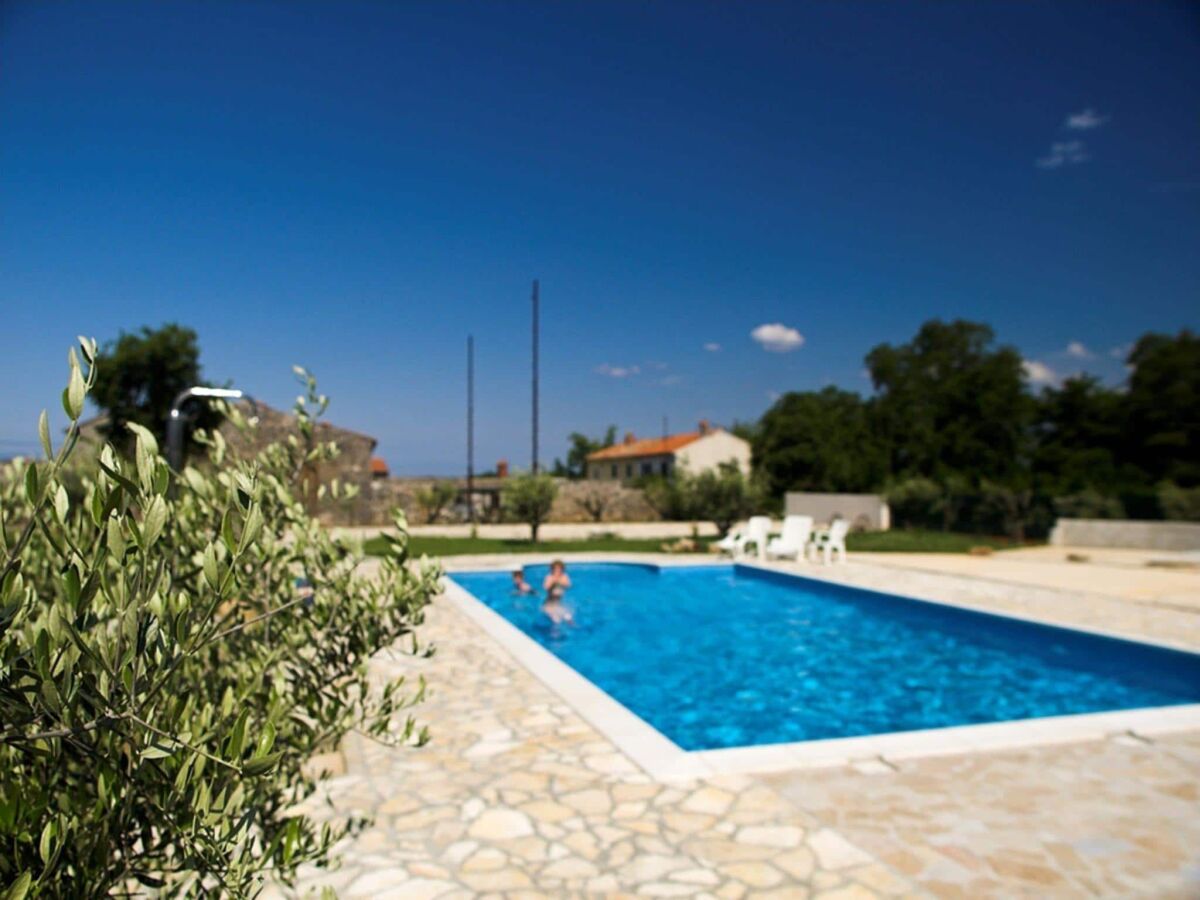 Apartment Wohnung in Fažana nahe Valbandon Strand - Outdoor photo 3