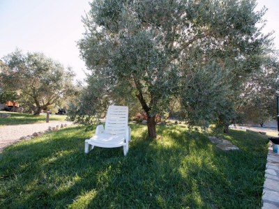 Apartment Apartment in Valbandon near Beach & Fažana - Outdoor photo 2