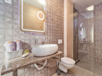 Villa Spacious villa in Pula with heated pool - Features photo 26