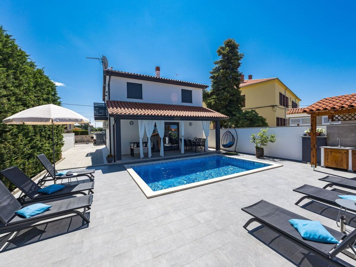 Villa Villa Bavaria mit Pool, Whirlpool, Tischtennis
