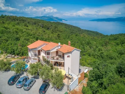 Apartment Apartment in Drenje with Sea View & Pool - Outdoor photo 14