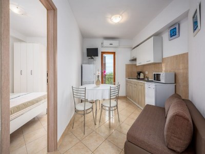 Apartment Apartment in Drenje with Sea View & Sauna - Features photo 7