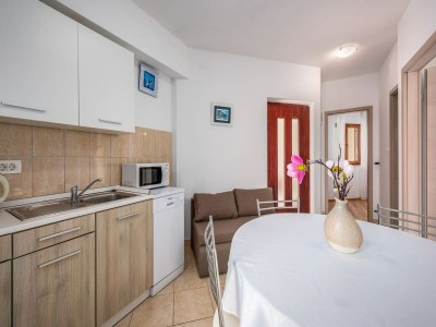 Apartment Apartment in Drenje with Sea View & Sauna - Features photo 8