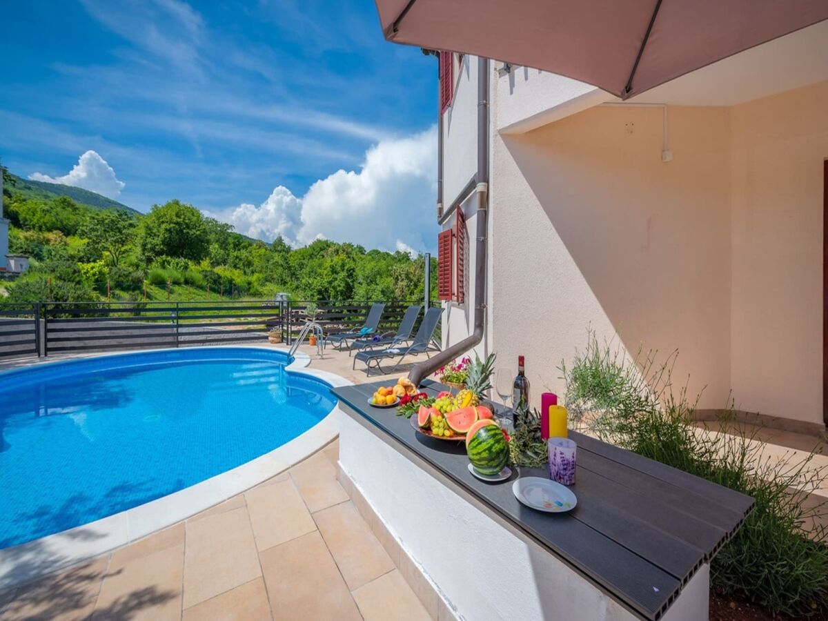 Apartment Wohnung in Drenje nahe Jadrena Strand - Outdoor photo 5