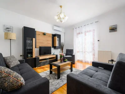Apartment Spacious Apartment in Markoci - Features photo 24