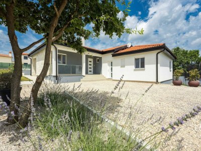 Holiday house Entspannende Sommerwohnung in Drenje - Outdoor photo 18