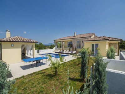 Villa Geräumige ländliche Villa mit Pool - Outdoor photo 4