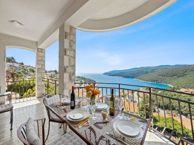 Apartment Wohnung im Zentrum von Rabac - Outdoor photo 12