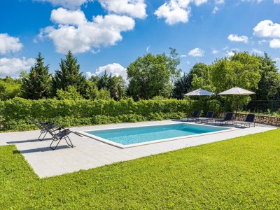 Villa Charming Villa with Pool - Outdoor photo 12