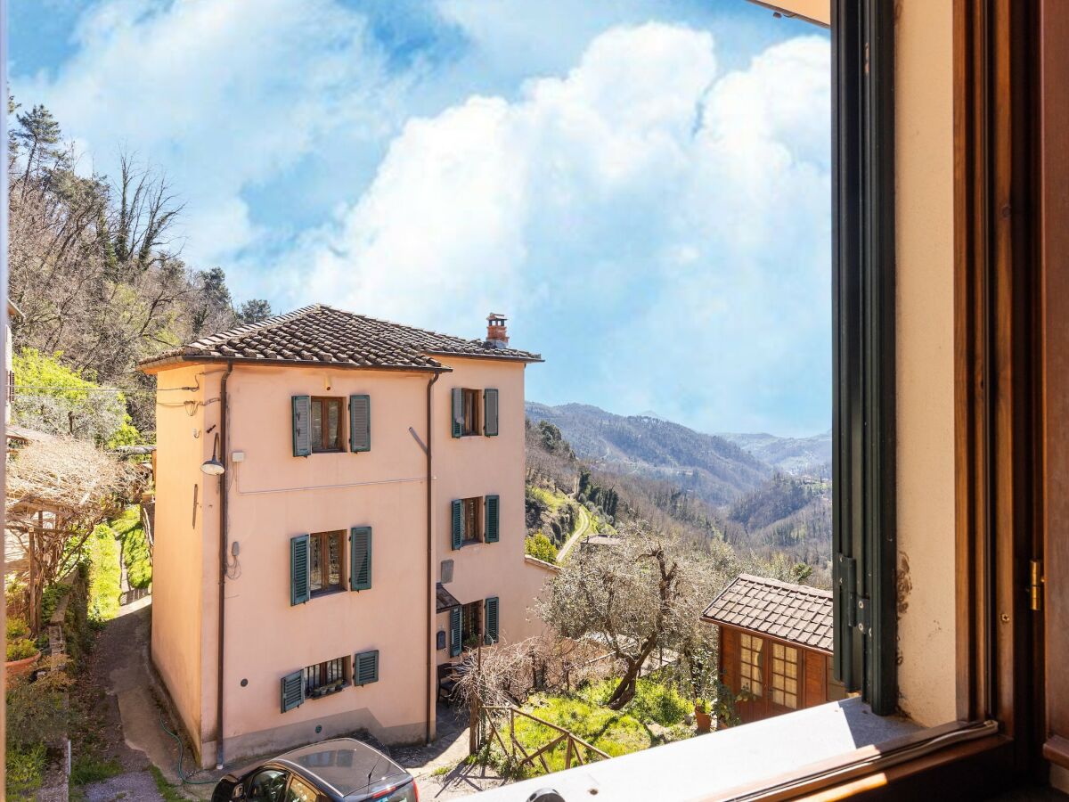 Holiday house Haus am Hang in Marliana