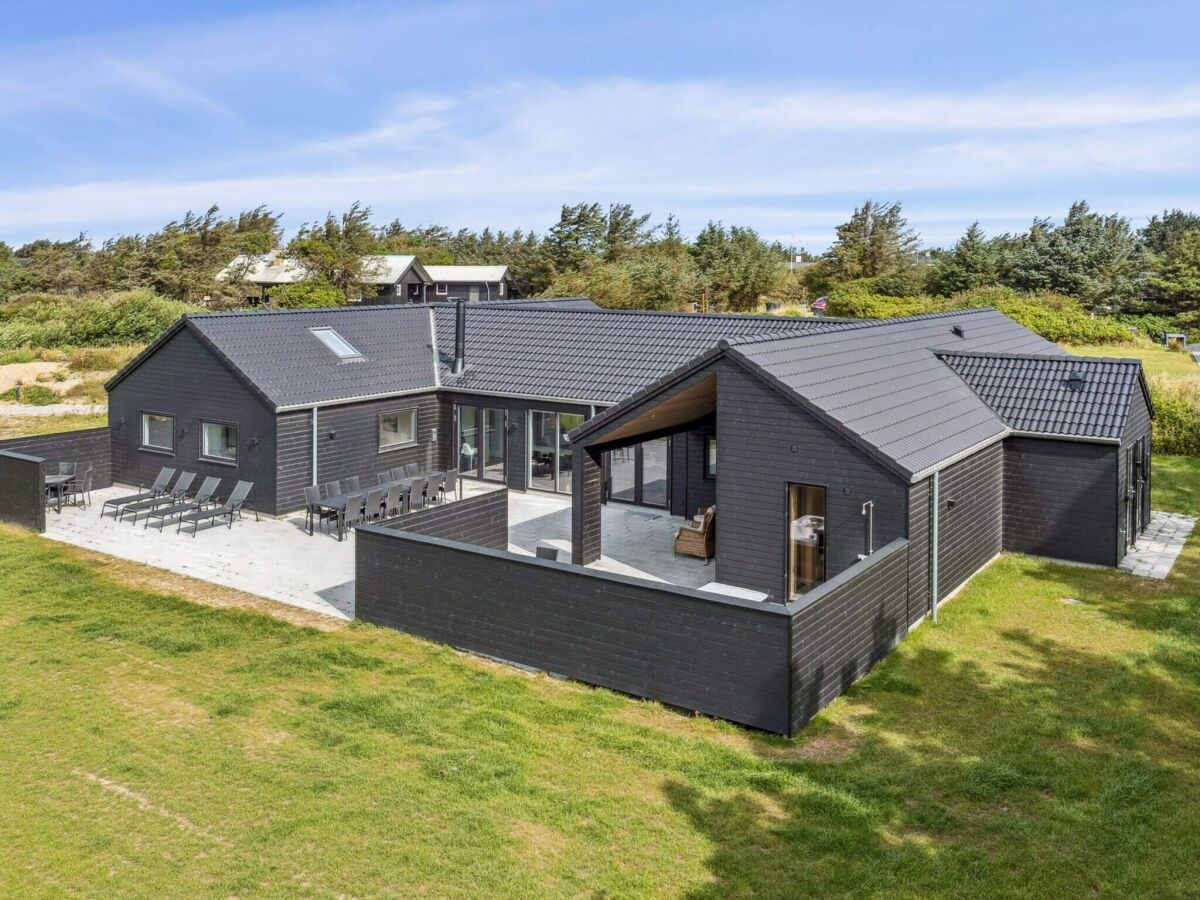 Holiday house 5 Sterne Ferienhaus in Løkken