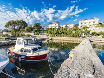 Apartment Wohnung Rab mit privatem Steg und Meerblick - Outdoor photo 15