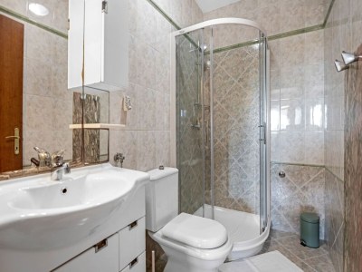 Apartment Apartment near Rab Beach - Features photo 17