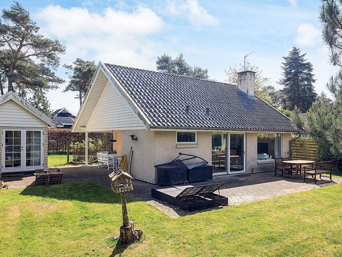 Holiday house 6 person holiday home in Idestrup