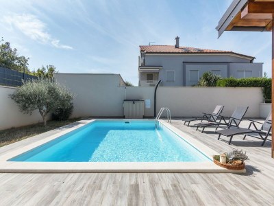 Apartment Apartment in Banjole near Volme Beach - Outdoor photo 2