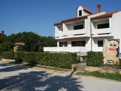 Apartment Apartment A5 Villa Falcon near the sea in Funtana - Apartment