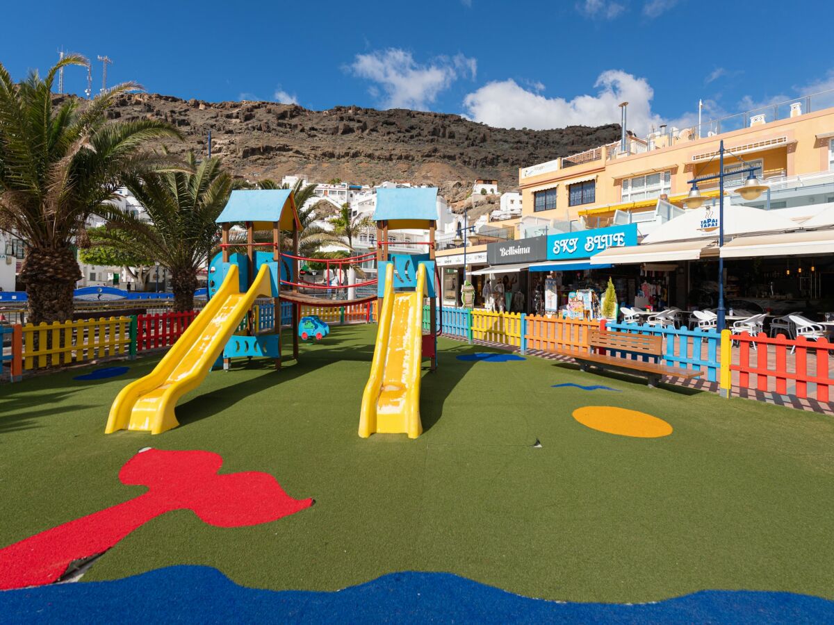 Apartment House in Puerto de Mogán with Marina Views - Outdoor photo 4