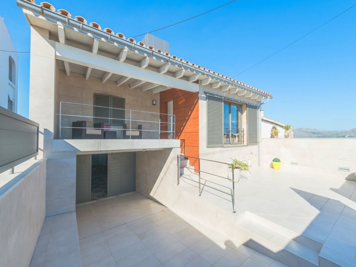 Holiday house Aixa - House In Marina Manresa. Free Wifi